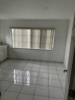 featured image of 9409 Nw 81st Mnr