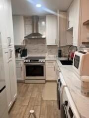 2220 Ne 68th St #1023