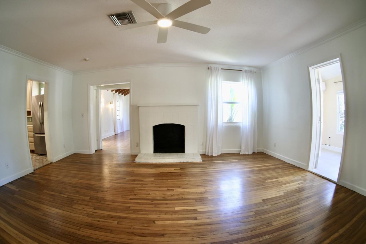 620 Winters St - Photo 5 of 30