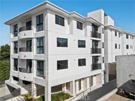 featured image of 4214 Fulton Ave #202