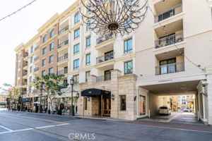 featured image of 352 Caruso Ave