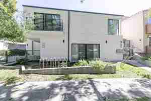 featured image of 534 E San Jose Ave