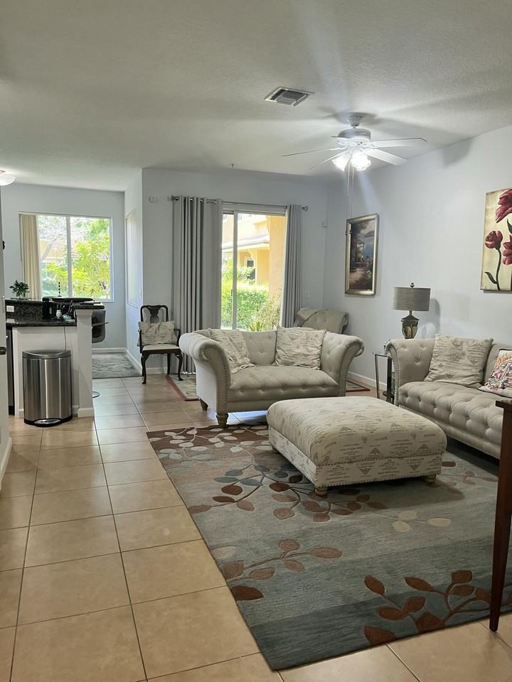 4281 Coventry Pointe Way - Photo 3 of 11