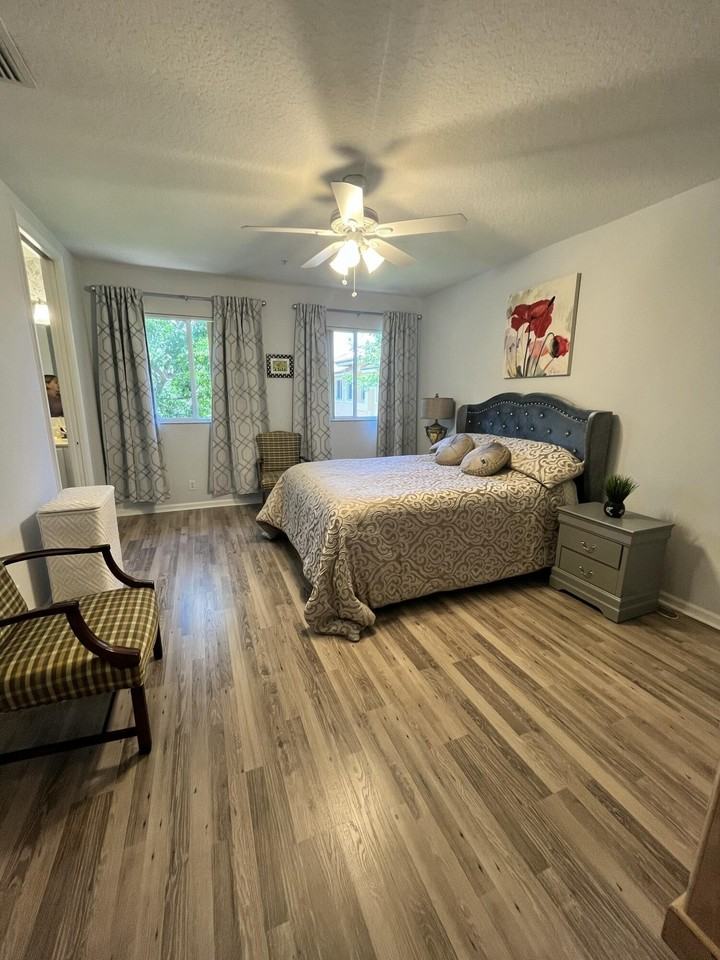 4281 Coventry Pointe Way - Photo 4 of 11