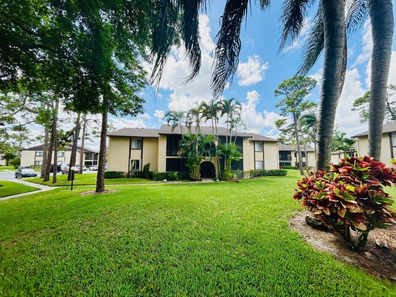 408 Pine Glen Ln #C2 - Photo 2 of 35