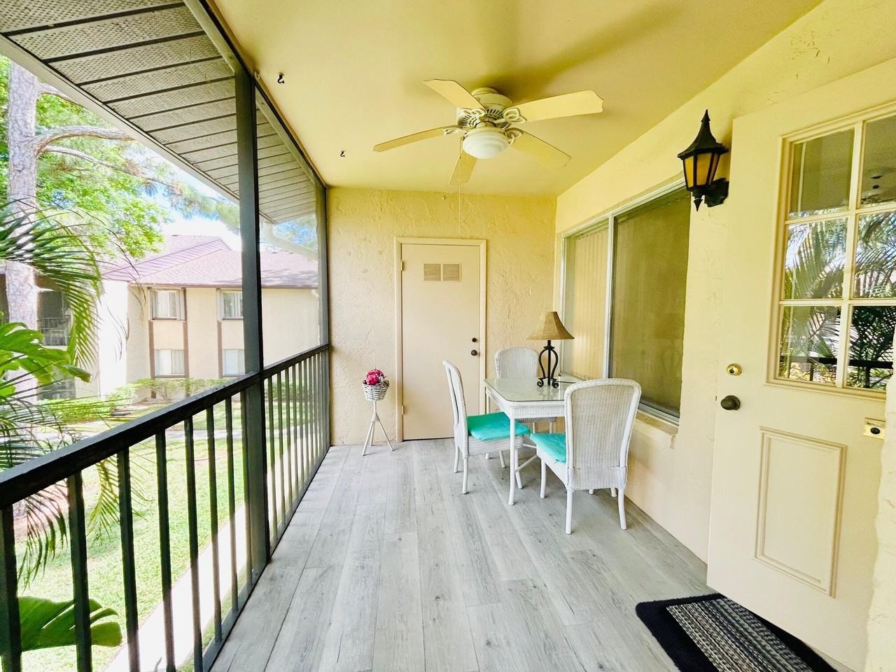 408 Pine Glen Ln #C2 - Photo 3 of 35