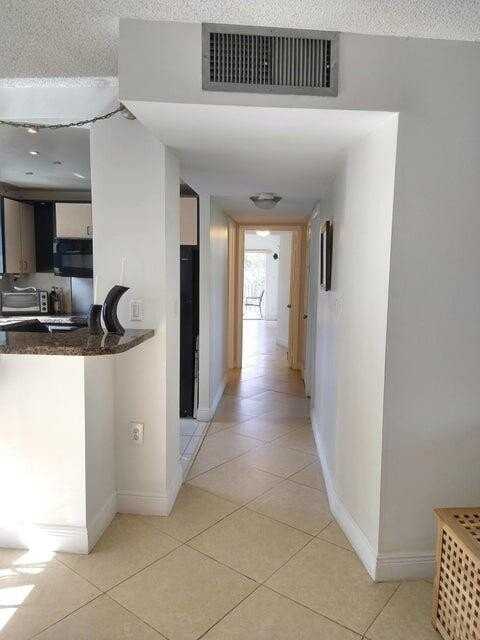 720 Bayshore Dr Apt 201 - Photo 6 of 10