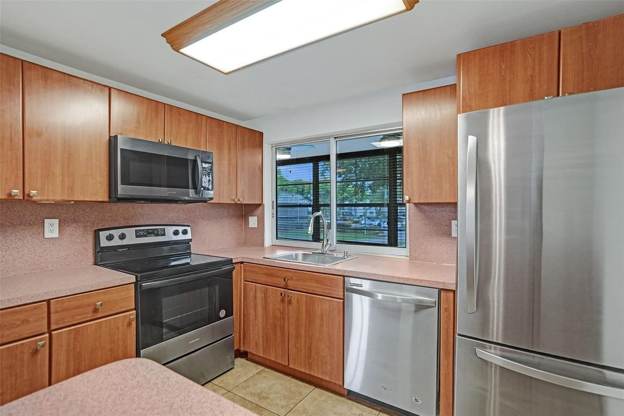 9351 Lime Bay Blvd #201 - Photo 5 of 35