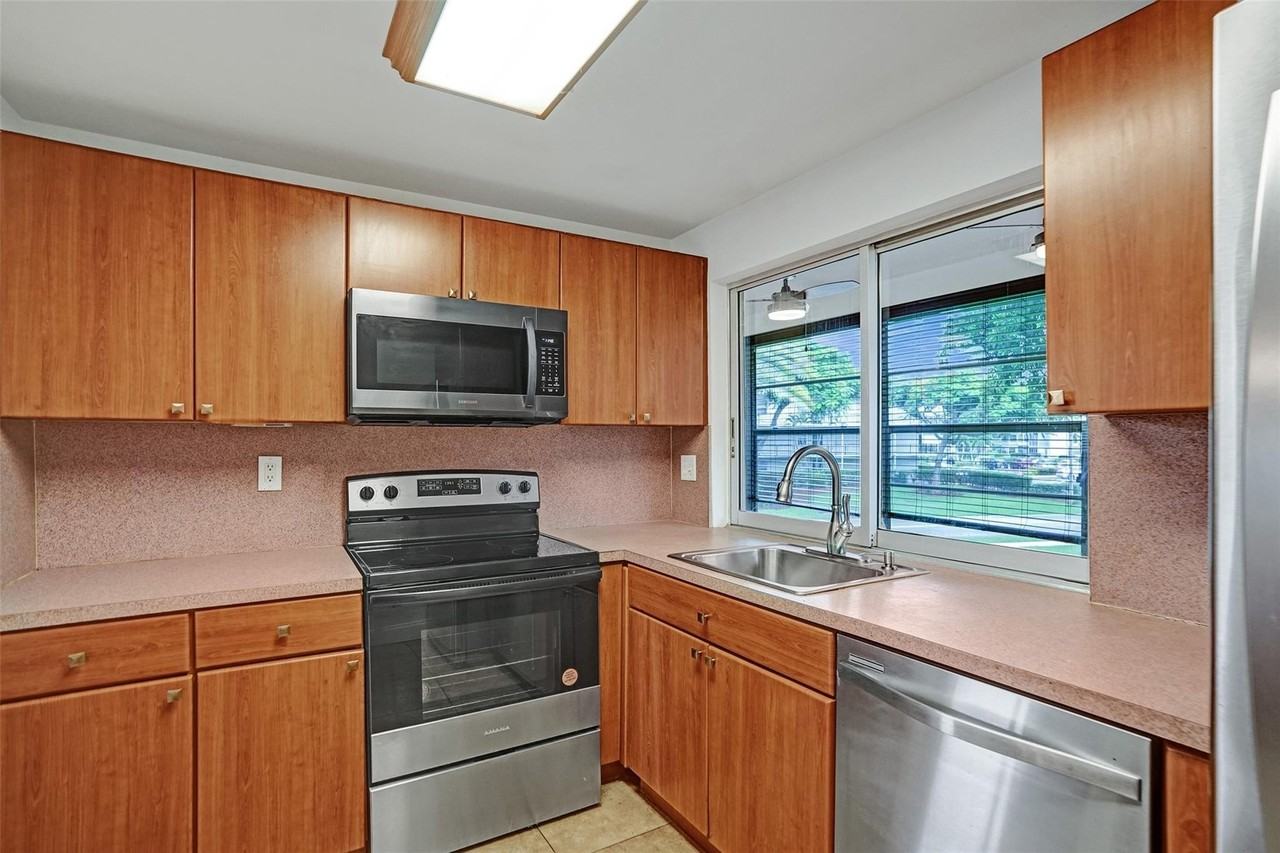 9351 Lime Bay Blvd #201 - Photo 6 of 35