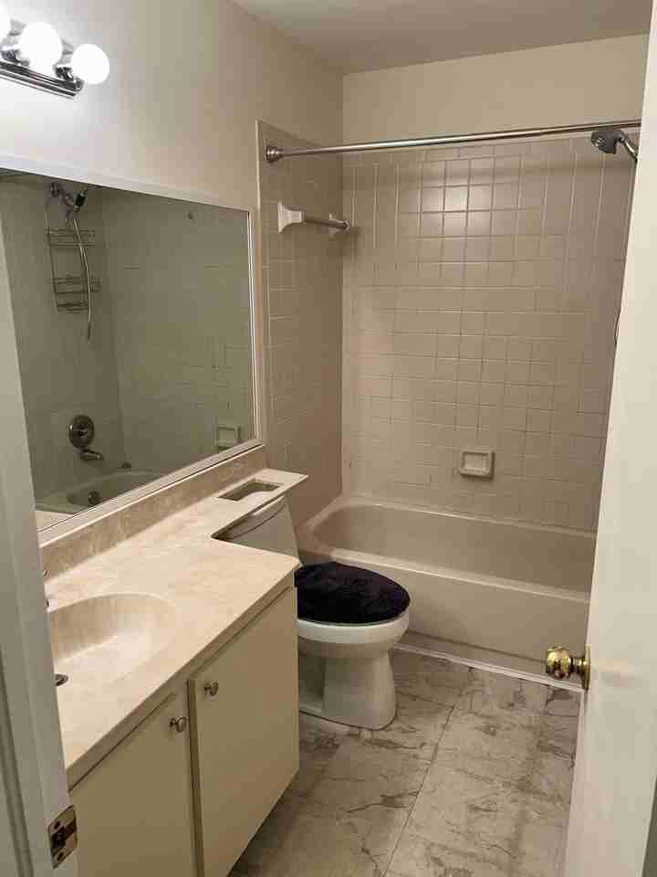 6542 Via Regina Unit 11 - Photo 5 of 15