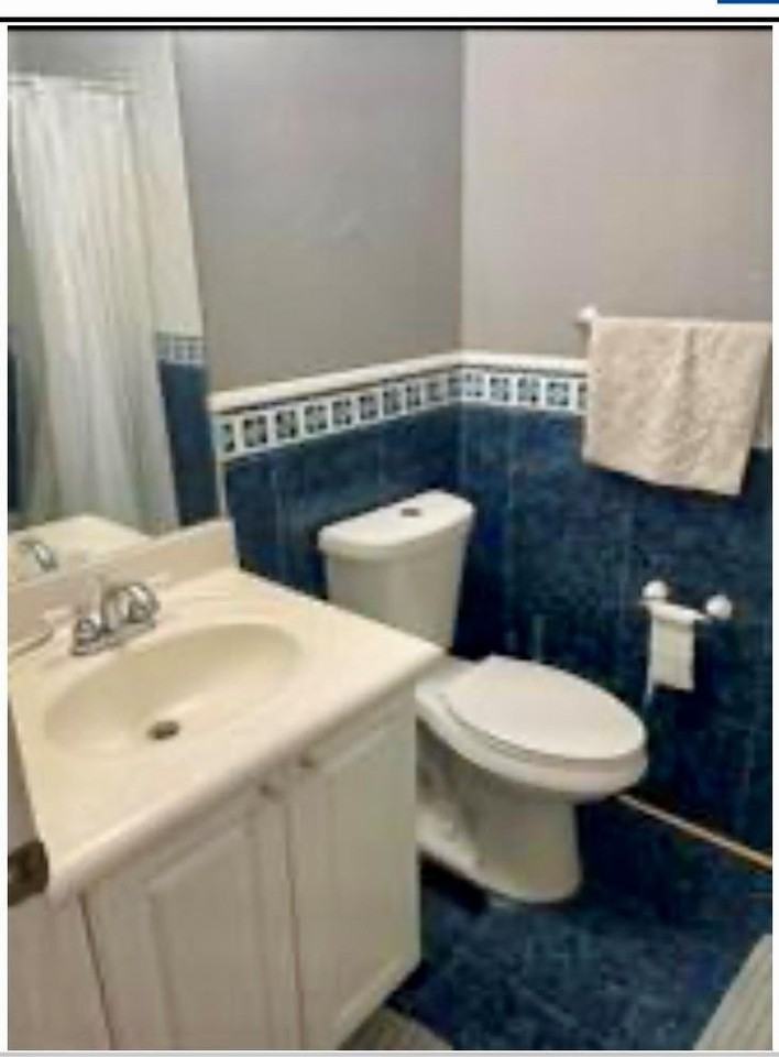 872 Nw 130th Ave #872 - Photo 2 of 4