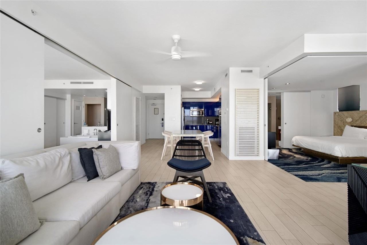 3101 Bayshore Dr Unit 1102 - Photo 2 of 20