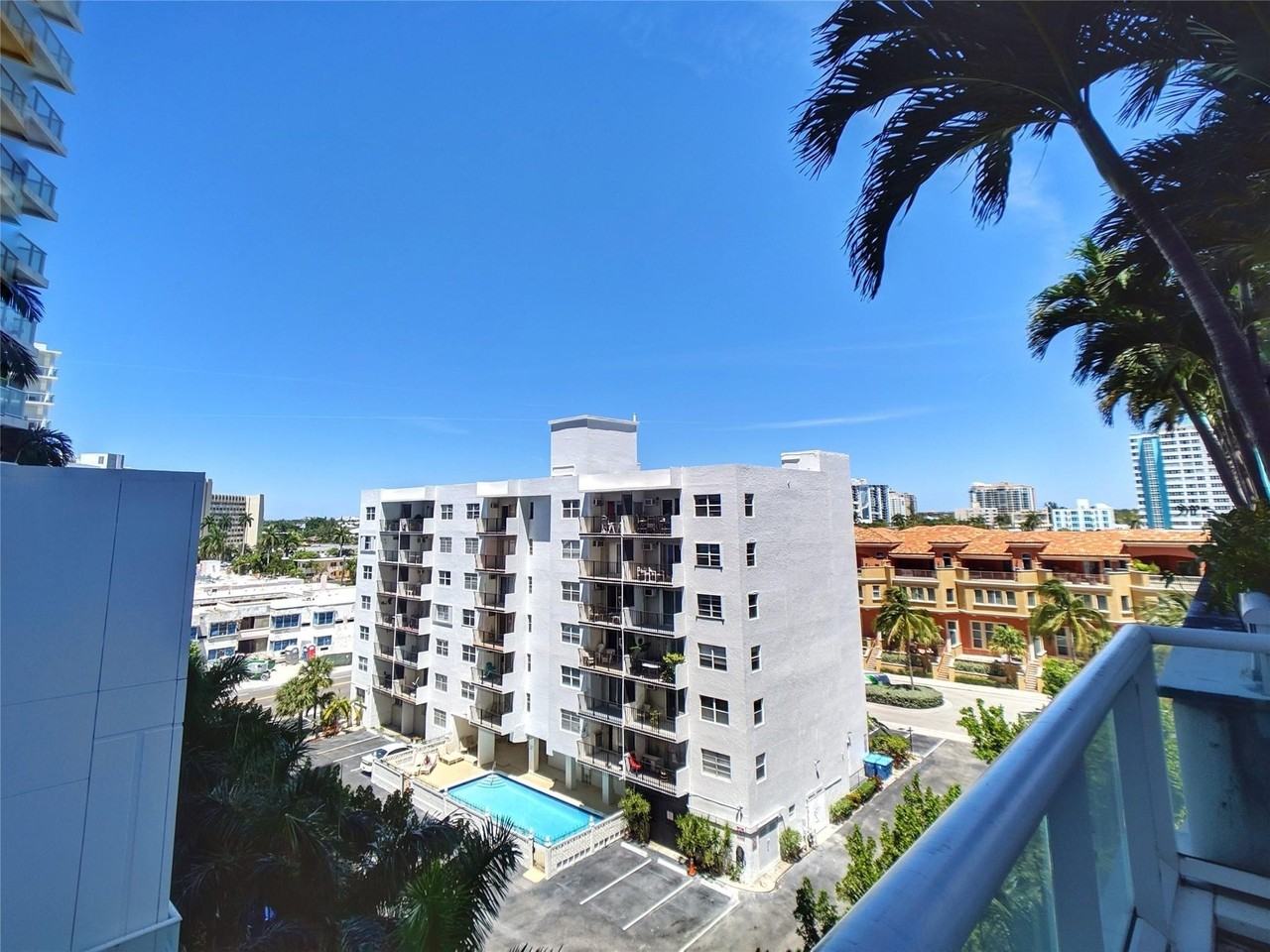 3101 Bayshore Dr Unit 506 - Photo 4 of 21