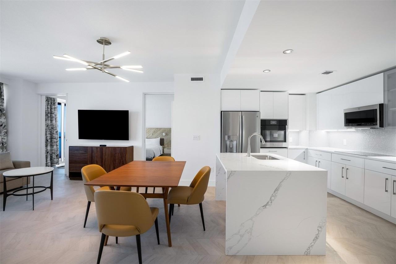 3101 Bayshore Dr Unit 2306 - Photo 6 of 22