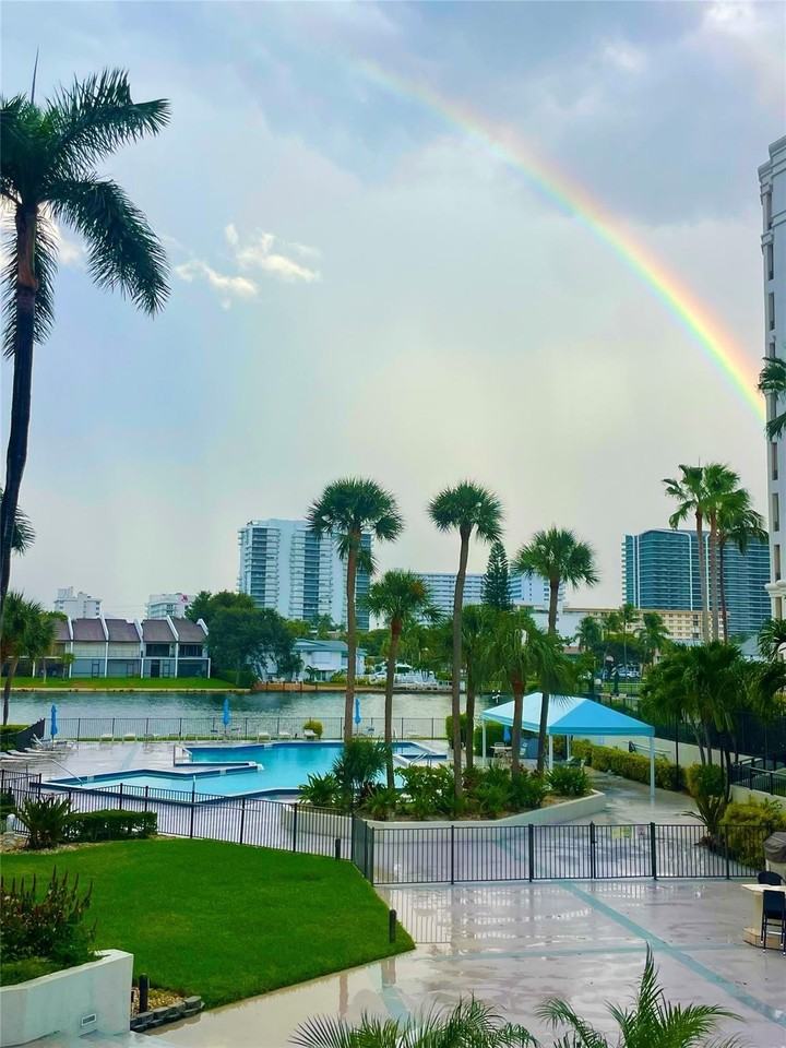 2900 Ne 14th Street Cswy Apt 514 - Photo 2 of 50