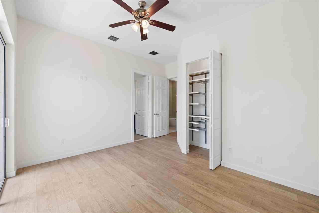 1430 Sw 4th Ave Unit 1430 - Photo 6 of 32