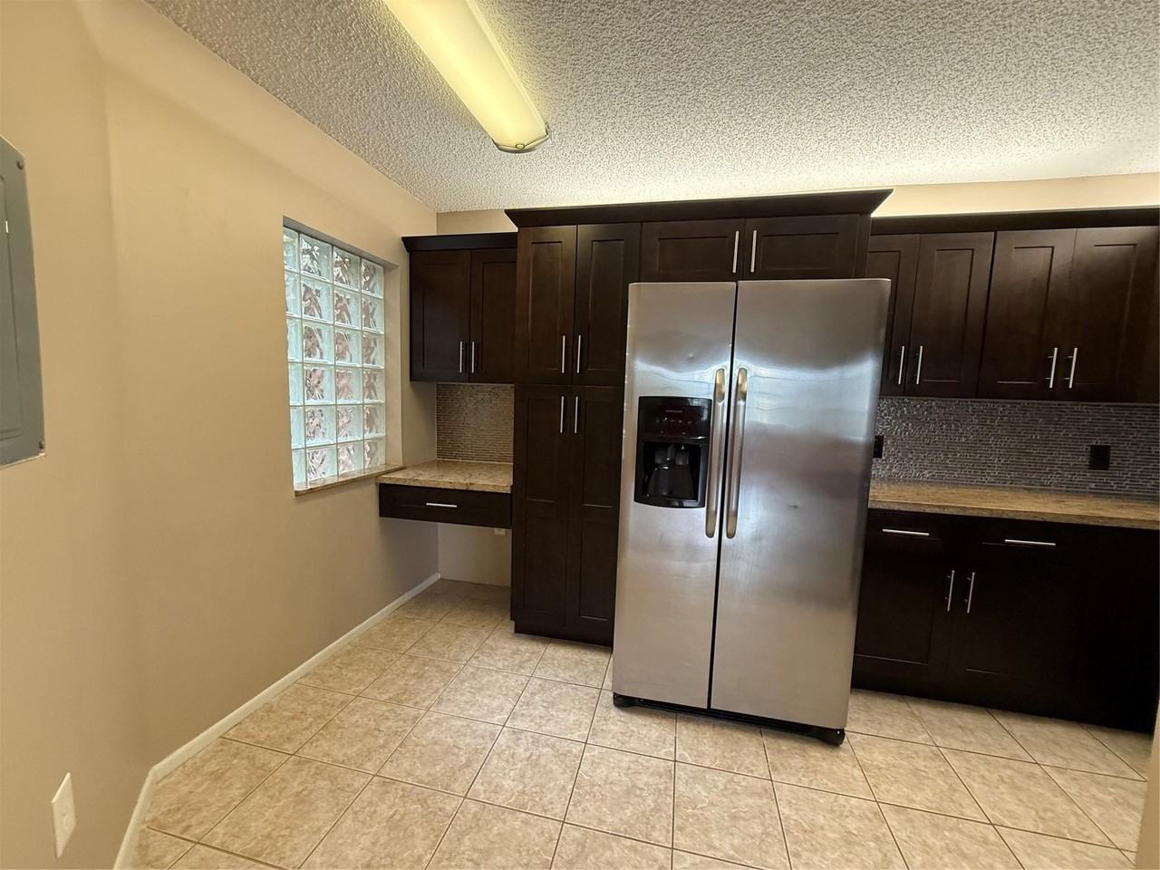 10790 Nw 14th St Apt 187 - Photo 5 of 21