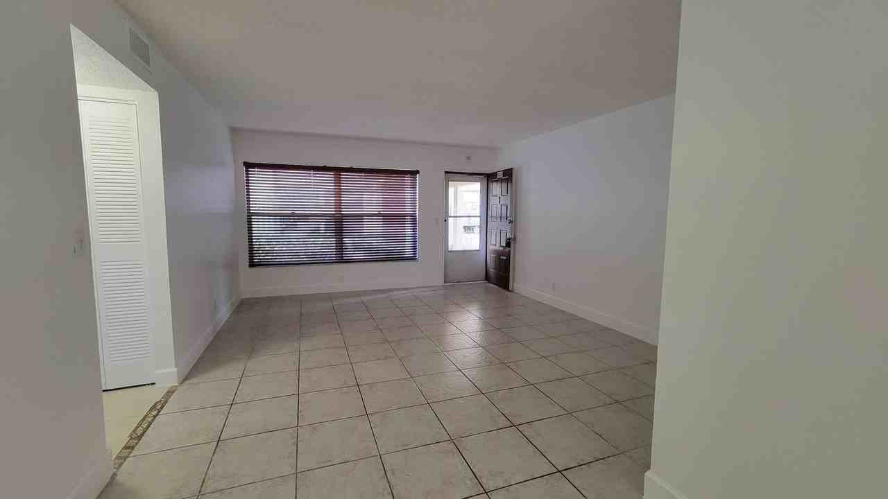 3712 N University Dr #3712 - Photo 3 of 14
