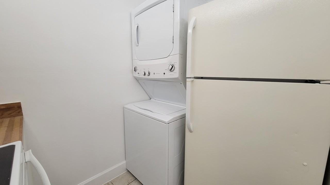 3712 N University Dr #3712 - Photo 7 of 14