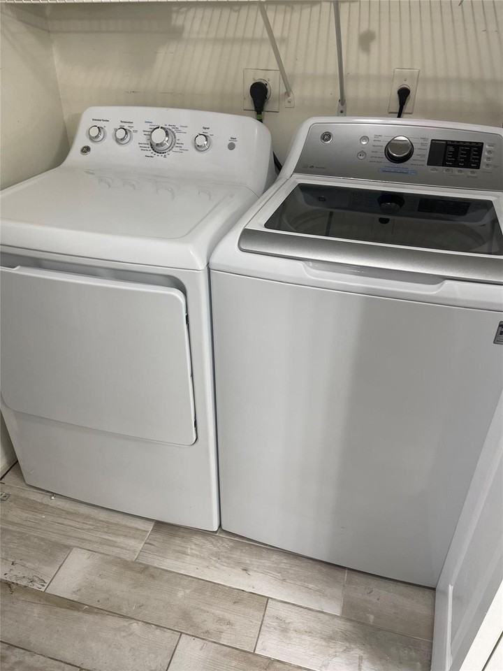 7888 Sonoma Springs Cir #104 - Photo 3 of 6