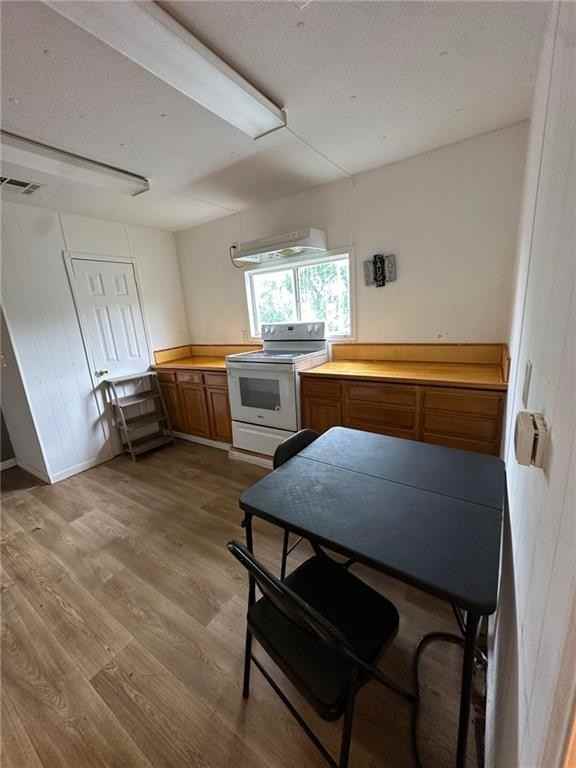 34909 Highway 11 - Photo 4 of 16