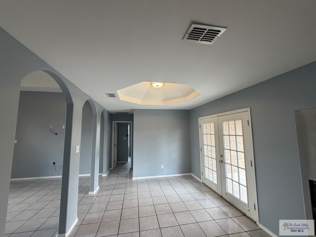 692 Rey Jaime St - Photo 3 of 17