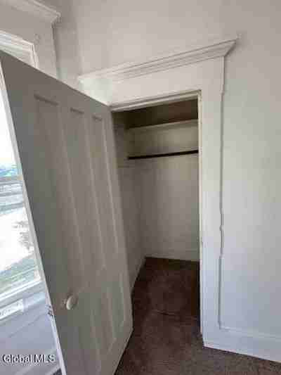 169 Kingsboro Ave - Photo 7 of 8