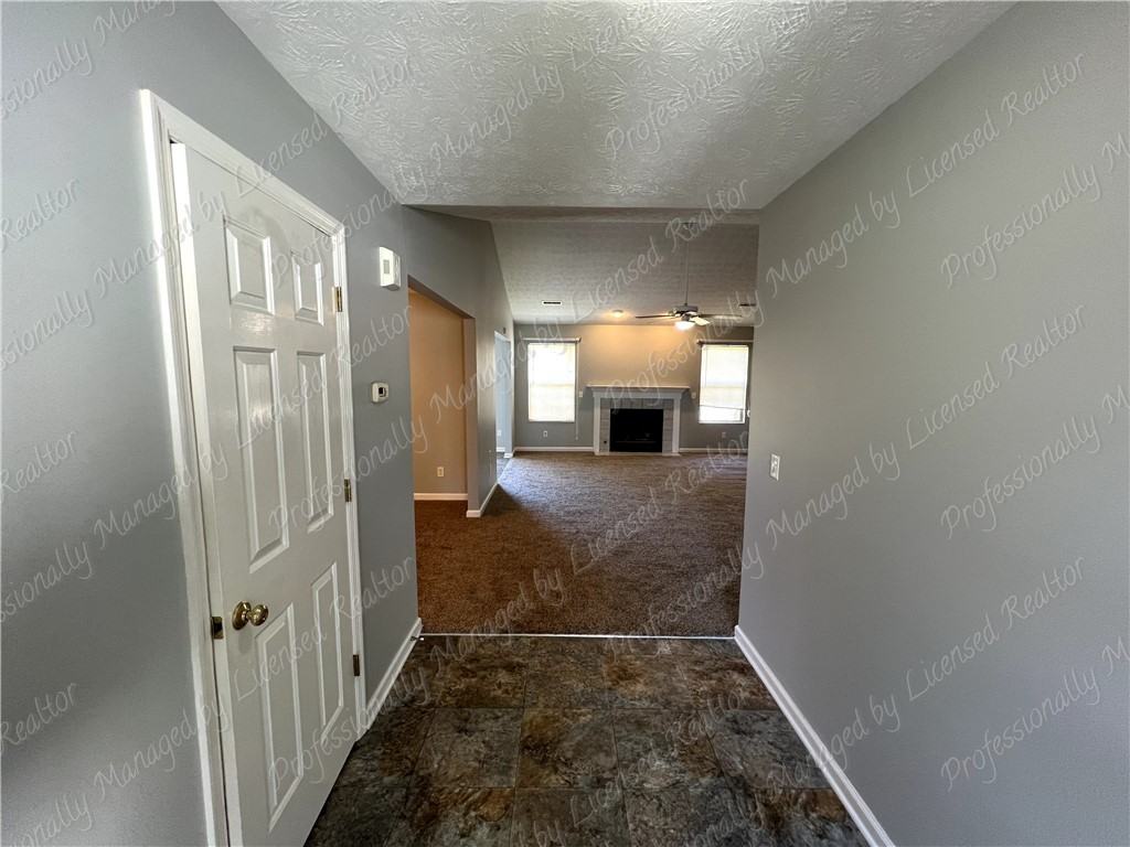 2451 Trotter Ct - Photo 2 of 26