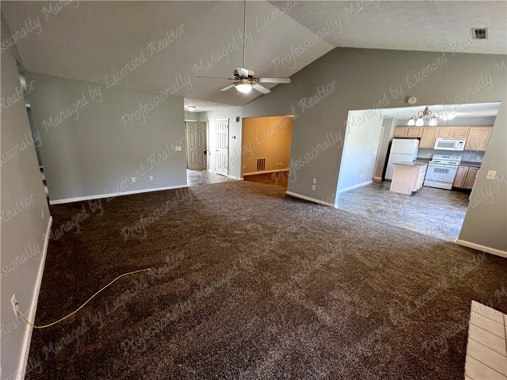 2451 Trotter Ct - Photo 5 of 26