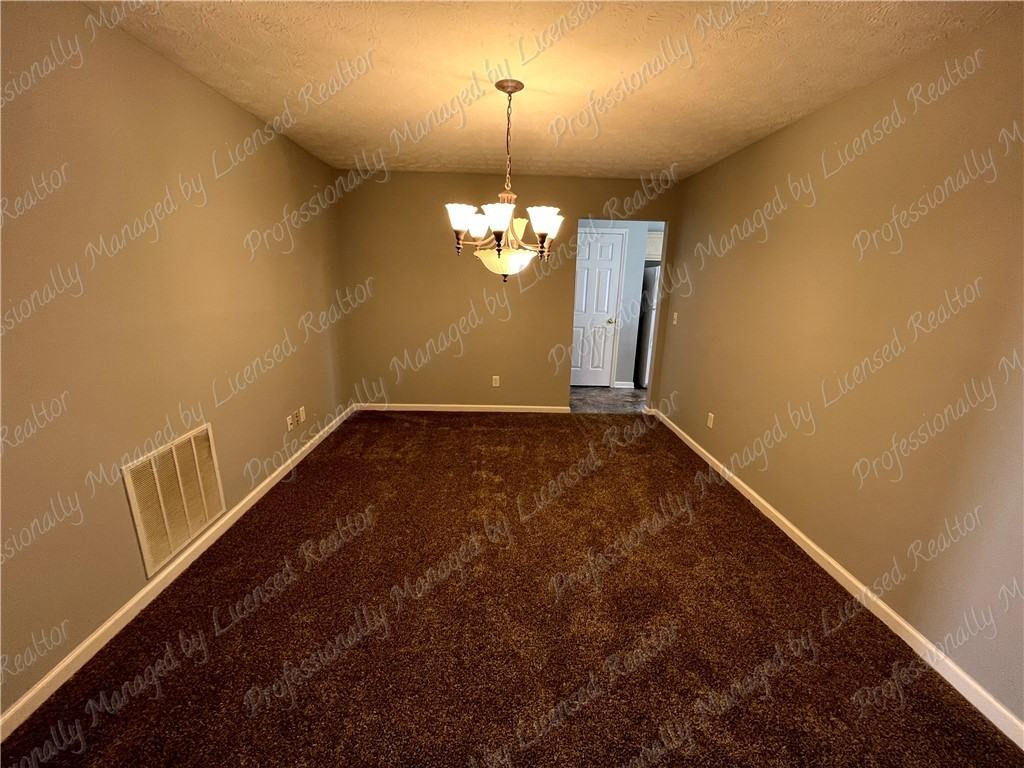 2451 Trotter Ct - Photo 7 of 26