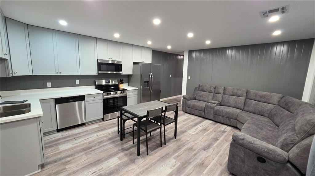 115 Apricot St ##A - Photo 3 of 19