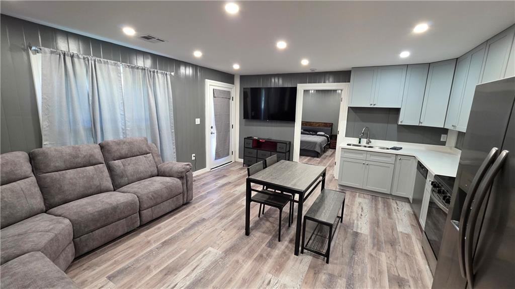 115 Apricot St ##A - Photo 6 of 19