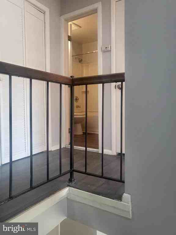 150 Chelsea Cir - Photo 6 of 24