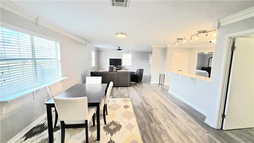 150 Forest Dr - Photo 6 of 22