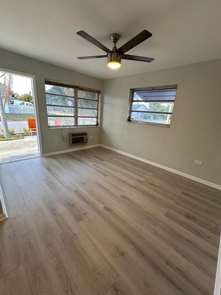 932 S B St - Photo 6 of 17