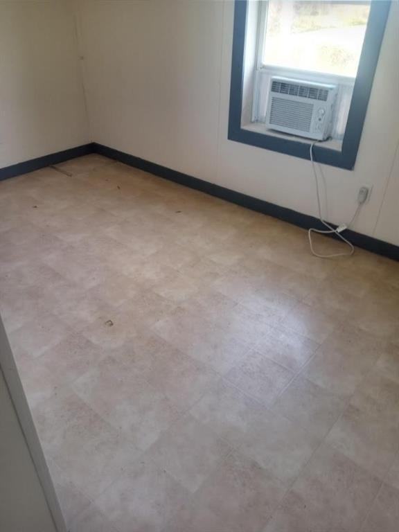 34557 Highway 11 - Photo 6 of 12