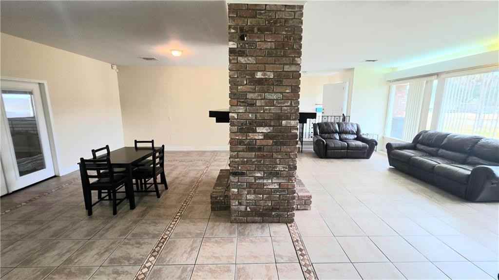 109 Ollie Dr - Photo 4 of 34