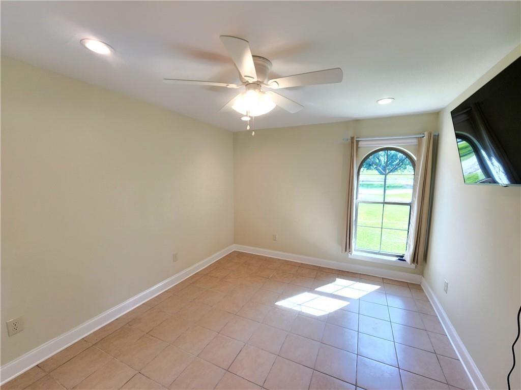 12801 Patterson Rd - Photo 6 of 19