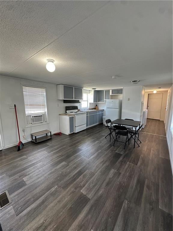 34684 Highway 11 - Photo 4 of 14