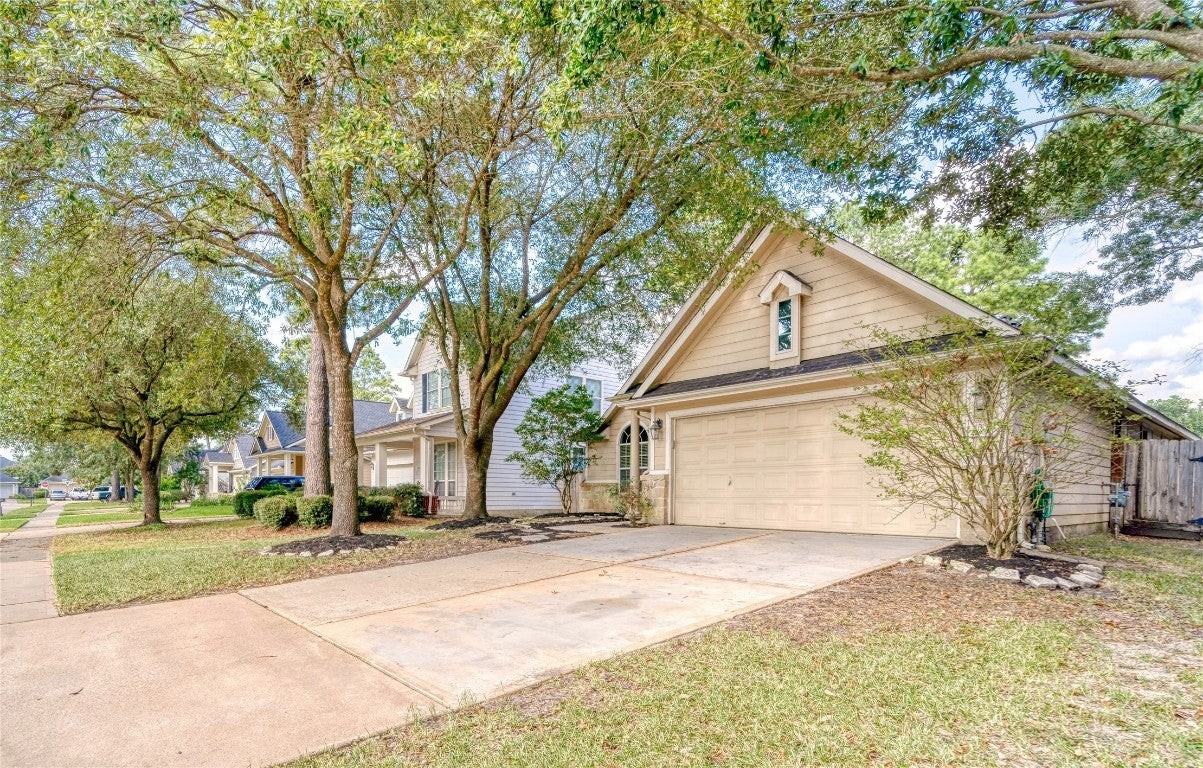 13002 Tall Spruce Dr - Photo 3 of 30