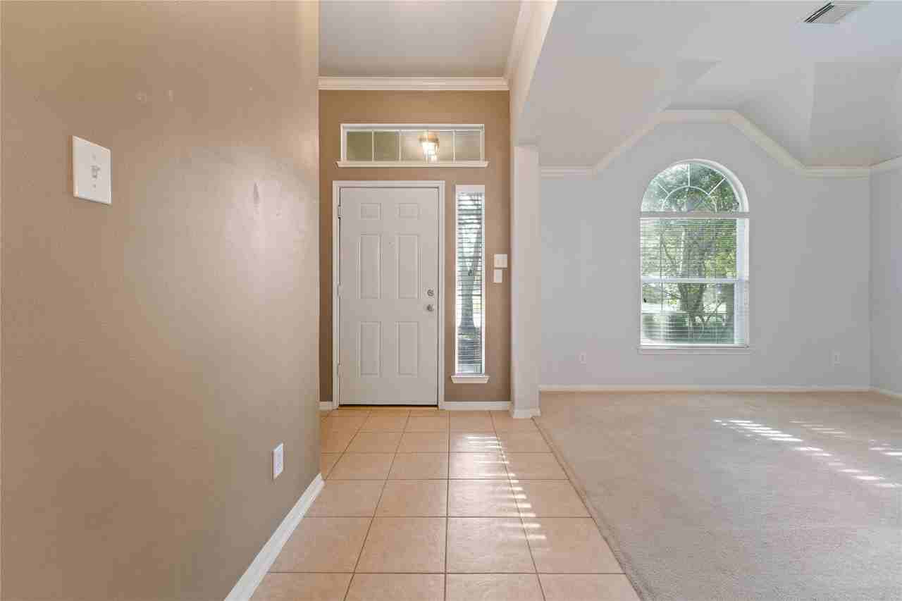 13002 Tall Spruce Dr - Photo 7 of 30