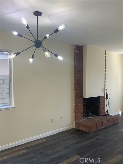 183 S Barbara Way - Photo 3 of 25