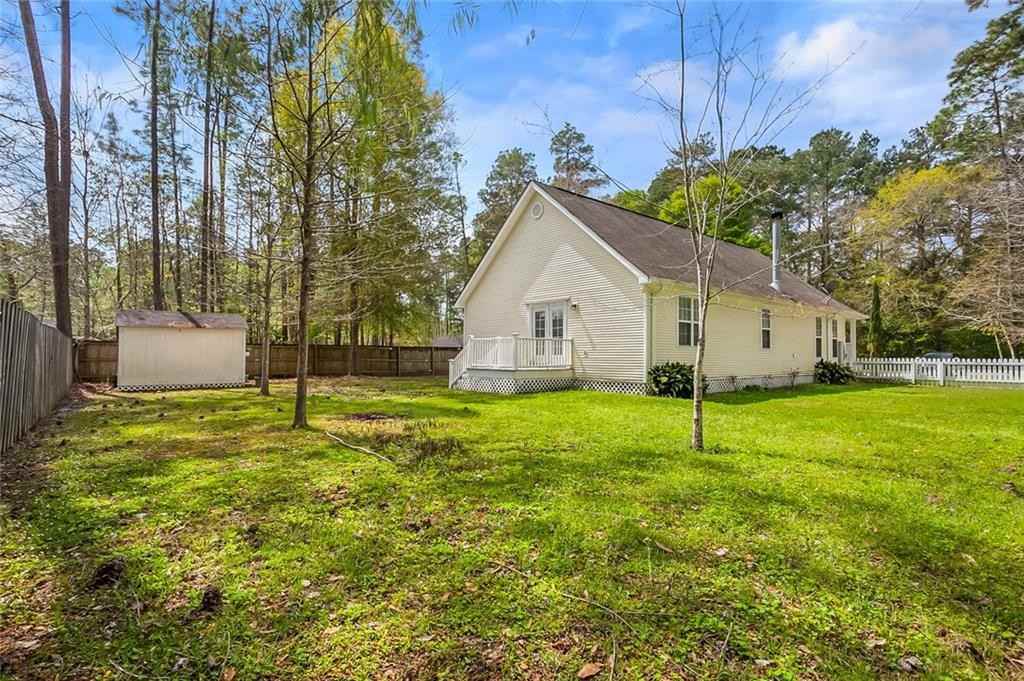 71130 Sanders St - Photo 4 of 16