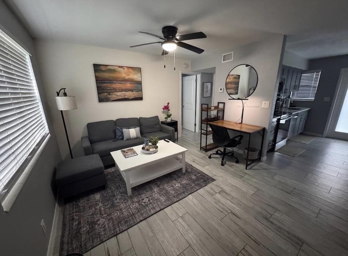 136 Akron St Apt A1 - Photo 3 of 12