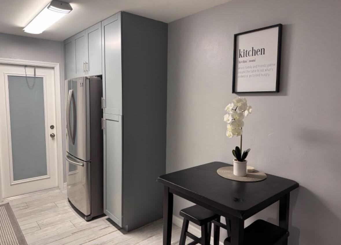 136 Akron St Apt A1 - Photo 5 of 12