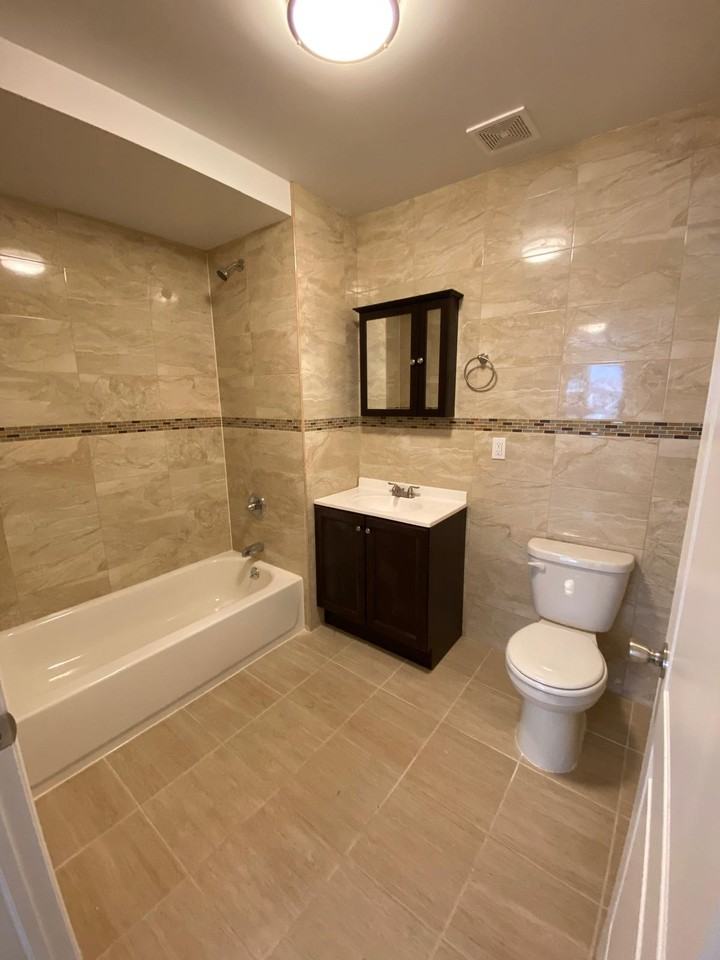 8615 Kingston Pl #3rdFL - Photo 4 of 4