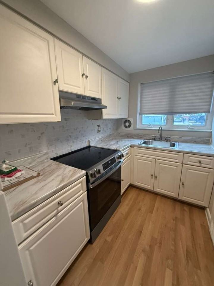 6262 69th St #2 - Photo 2 of 8