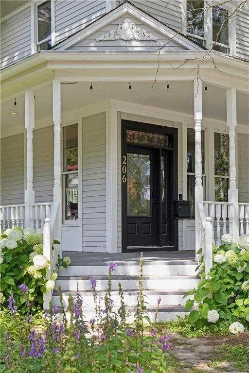 206 5th St S - Photo 6 of 50