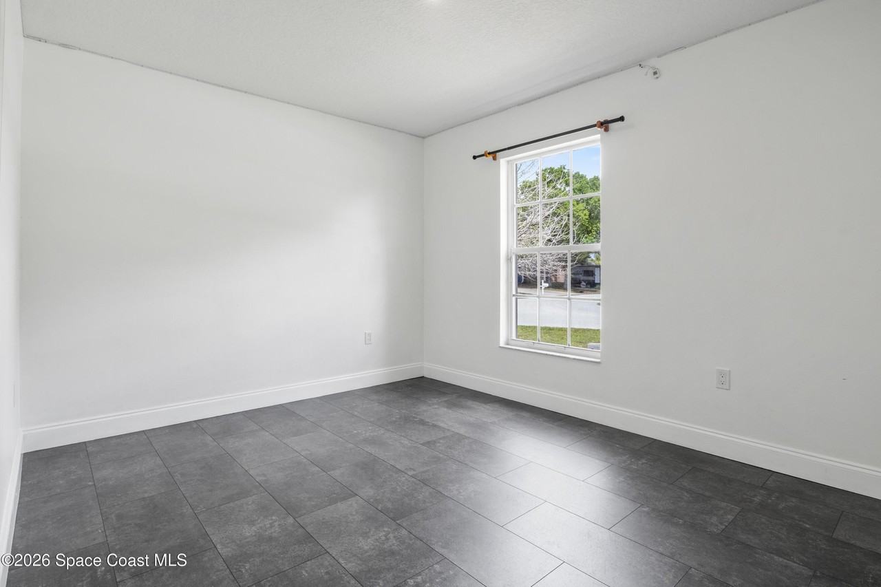 1091 Slocum St Nw - Photo 7 of 25