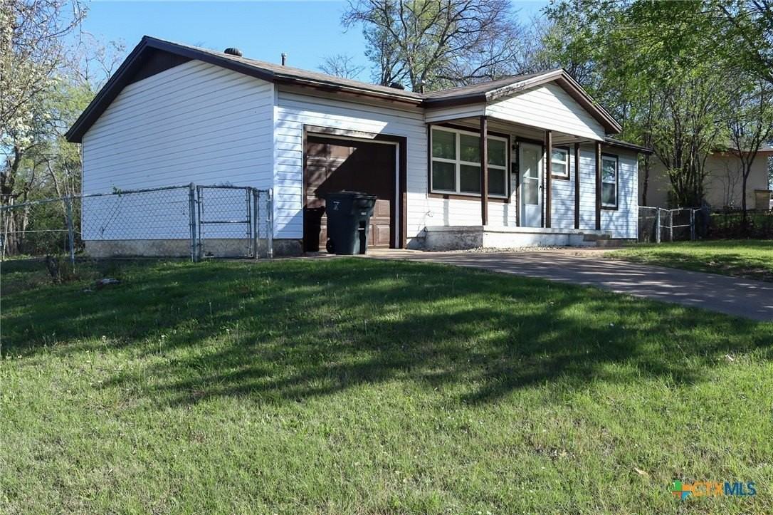 2701 Hillside Dr - Photo 3 of 23